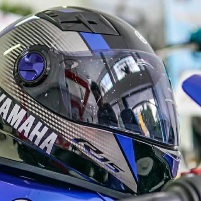 helm yamaha R15