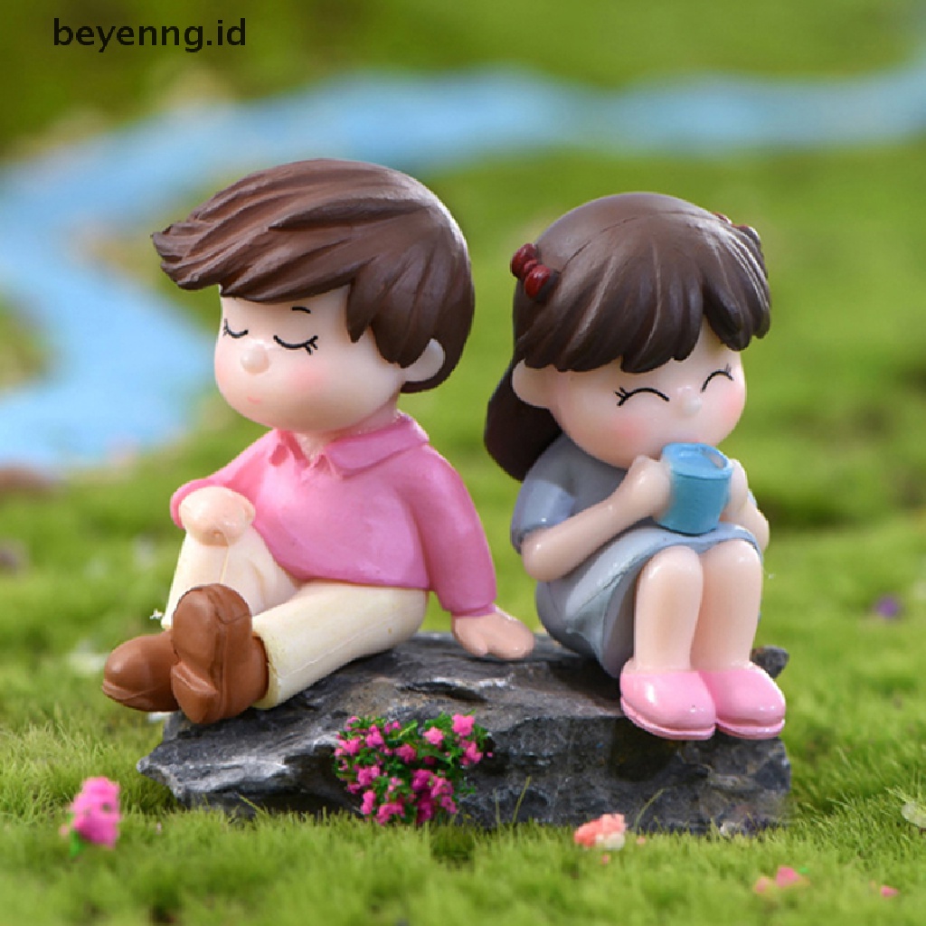 Beyen 2pcs/set Boneka Pecinta Mini Model Figure Pemandangan Peri Taman Ornamen ID