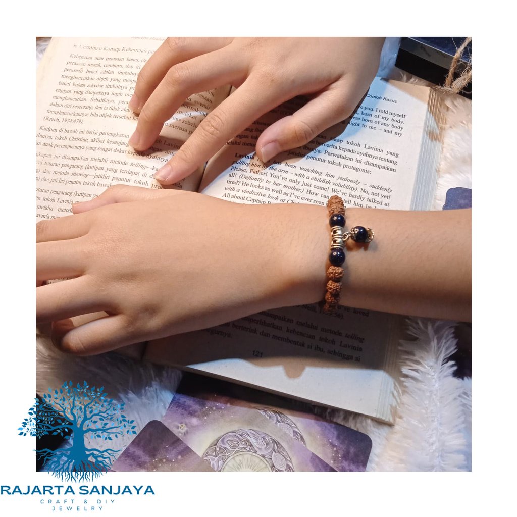 Gelang Rudraksa Batu Bluesand Blue Sandtone Genitri