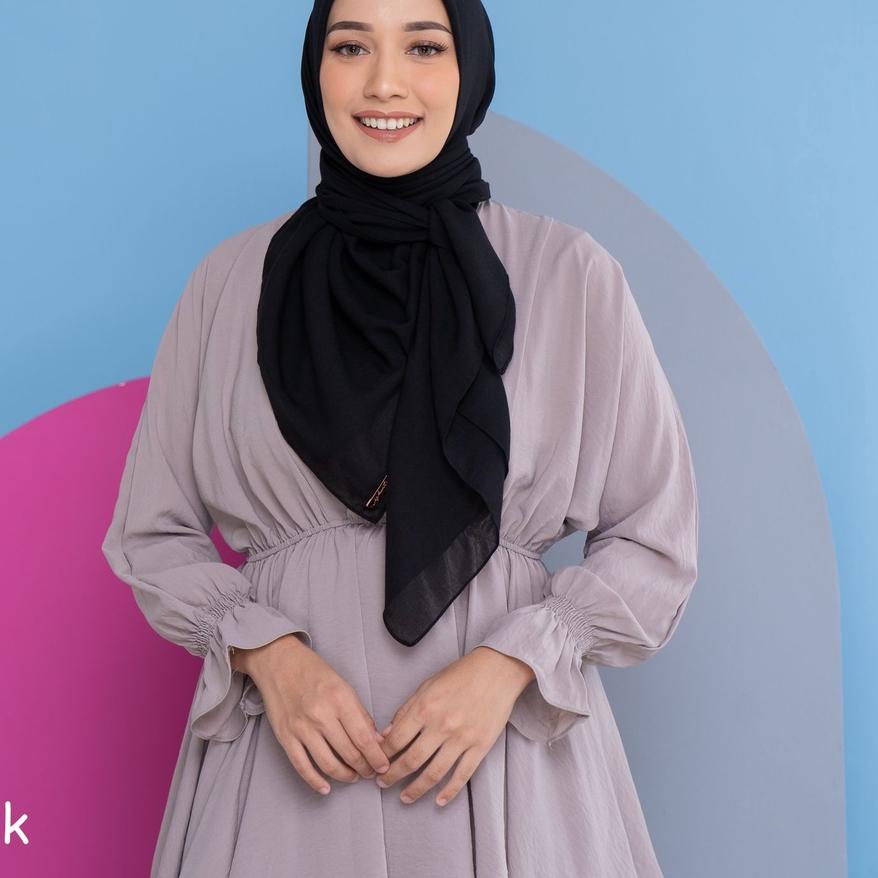 ☑ Nayana Scarf by Iskanti ➤