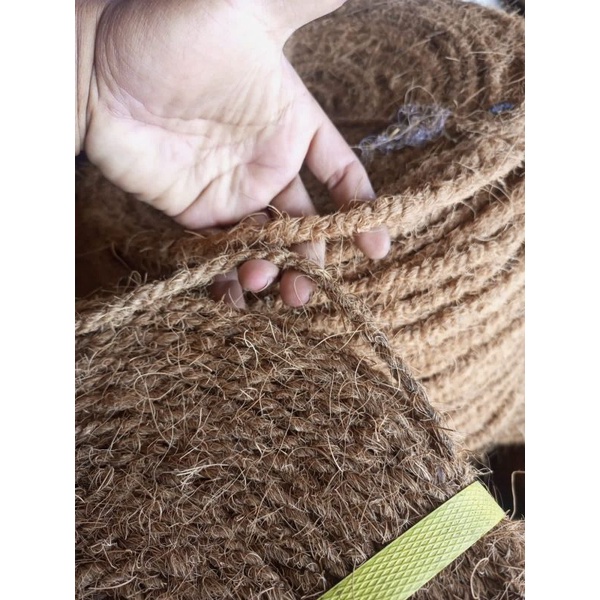 

Tali Tambang 8 mm Panjang 100 Meter