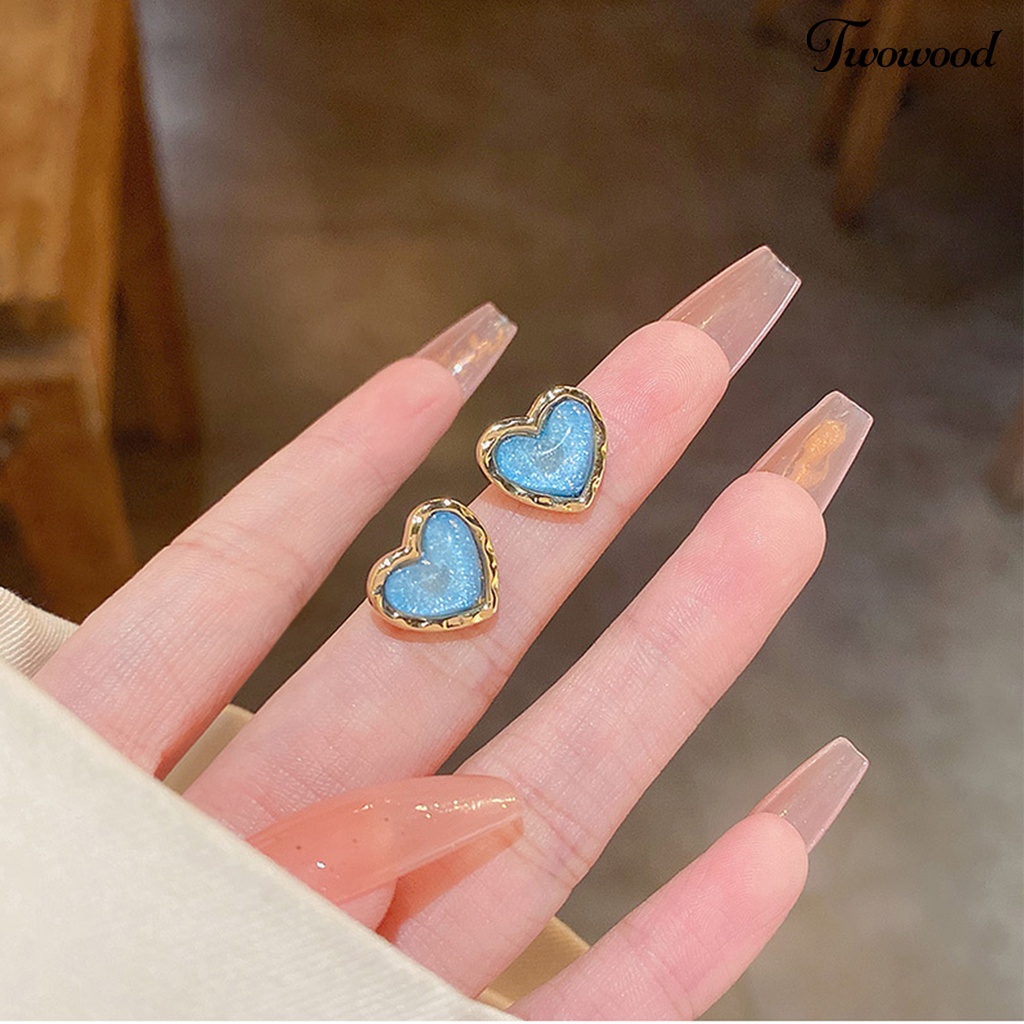 Twowood 1pasang Ear Studs Elegan Dainty Temperamen Melamun Hadiah Mini Hypoallergenic Retro Cinta Hati Kristal Imitasi Wanita Anting Perhiasan Aksesoris