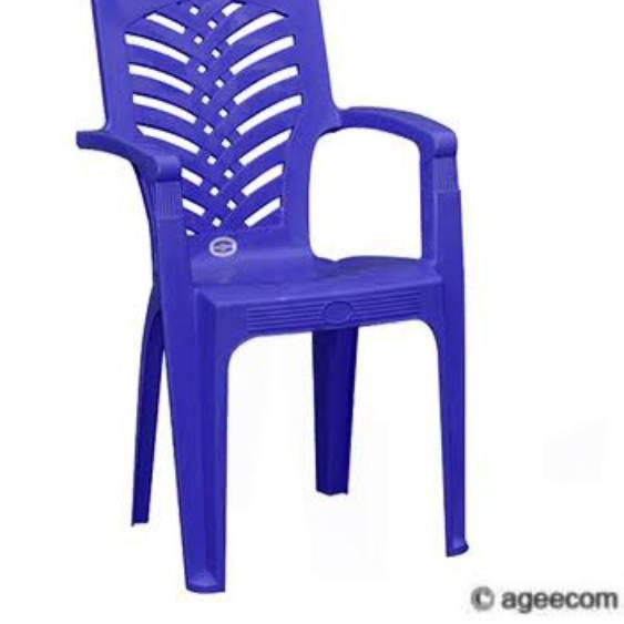 ✥ Kursi Santai Plastik /Kursi Sender Pakai Tangan Napolly ➺