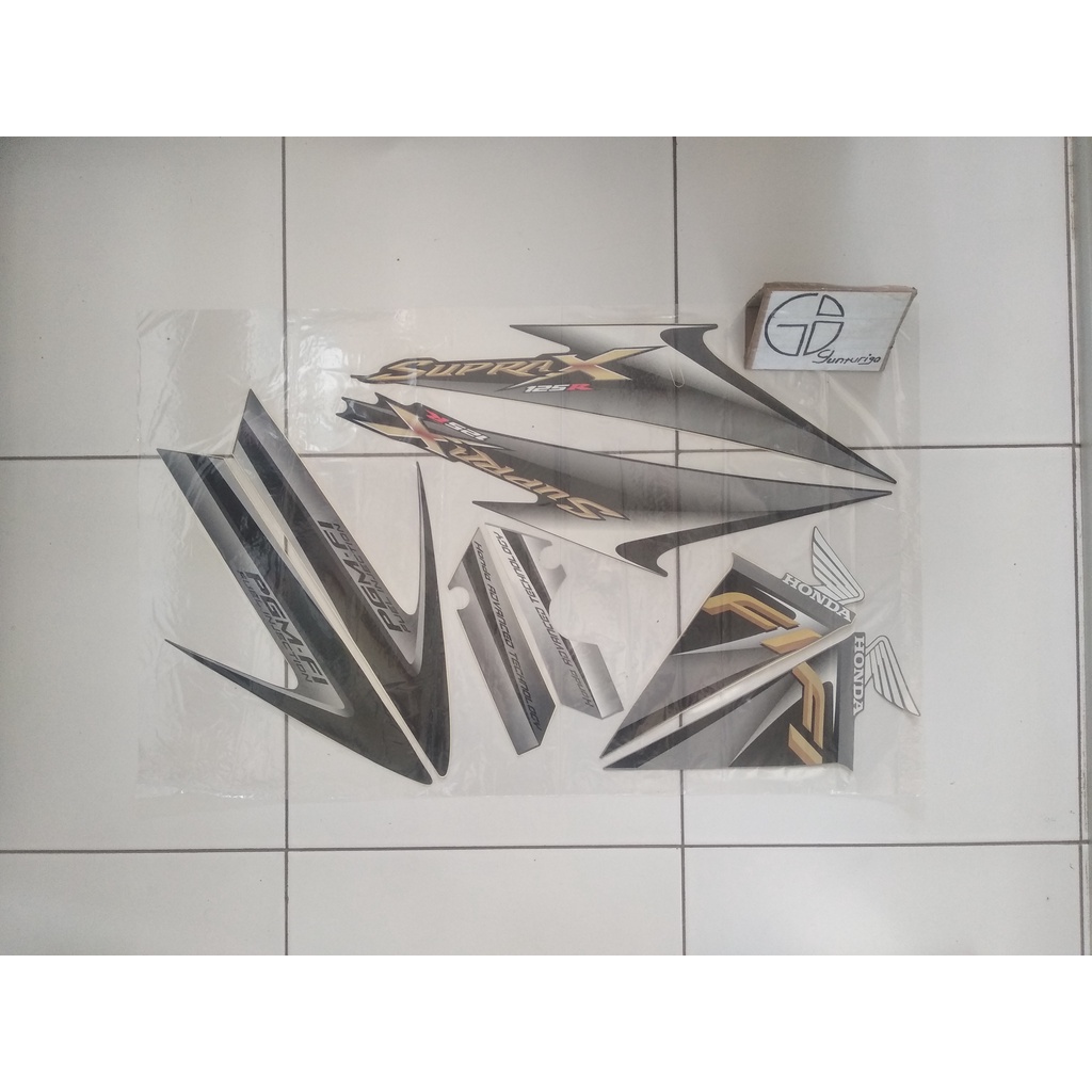 Striping Sticker Lis Honda Supra X 125 FI 2010 2011 Hitam Silver original