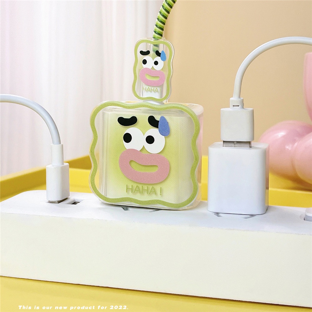 IPHONE 4pcs/set Silikon Lucu Emogi Casing Pelindung Kabel Pengisian Untuk Iphone18/20w 14promax /14Plus /13 pro max /11 /12Kepala Cas