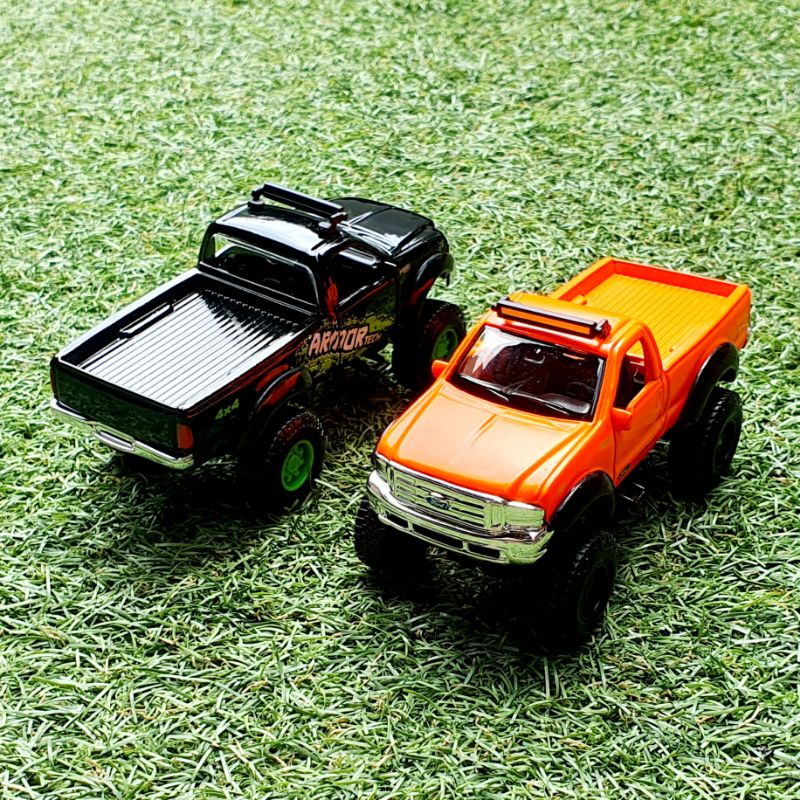 Maisto 4×4 Rebels Diecast Mobil Jeep Wrangler Rubicon Volkswagen Chevrolet  Ford F150 Chevy Silverado Ford F350 Dodge  Miniatur Jeep Offroad Mainan jip Bigfoot Pickup