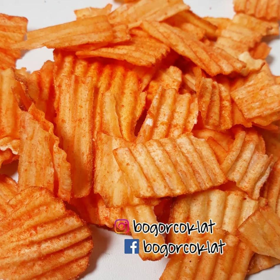 

➧ Keripik Singkong Balado/KejuBakar 1kg ☏