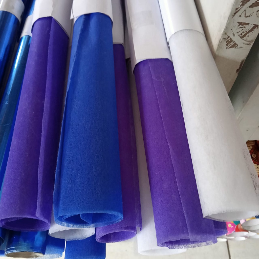 

KERTAS TISU / KERTAS PEMBUNGKUS BUNGA / KERTAS BUCKET BUNGA - PUTIH