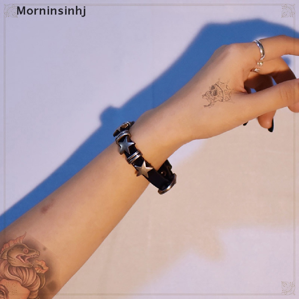 Mornin Retro Punk Gelang Kulit Imitasi Untuk Pria Wanita Bintang Kulit Gelang Adjustable Rivet Alloy Bracelet Goth Perhiasan Aksesoris Pakaian id