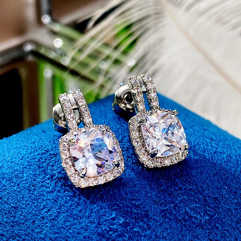 Pea Hot Cubic Zirconia Stud Earrings Untuk Wanita Berkualitas Tinggi Perak Disepuh Telinga Tindik Aksesoris Fashion Perhiasan Serbaguna