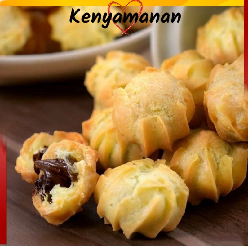 

SOES COKLAT MERK CHOKORETO 100 gram TERMURAH | Kue Sus Coklat 100grm | soes enak coklat vanilla vanila 100gr Cemilan Camilan Jajanan kue kering | Makanan Ringan| soes coklat cokelat chokoreto chocoreto cokoreto ARJUNA | GROSIR BESAR KALIMANTAN