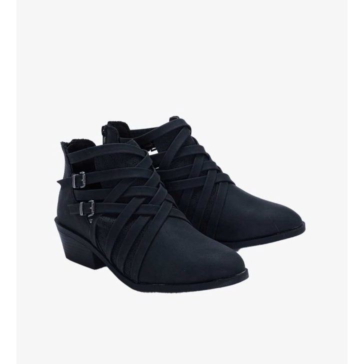 Sepatu Boot Payless by American Eagle June (Size 7) / Harga Normal 599.000