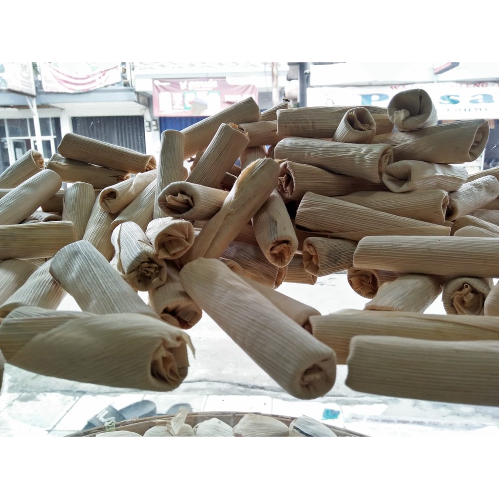 

Dodol Wijen Dodol Zebra Dodol Kacang Merah Dodol Kacang Hijau