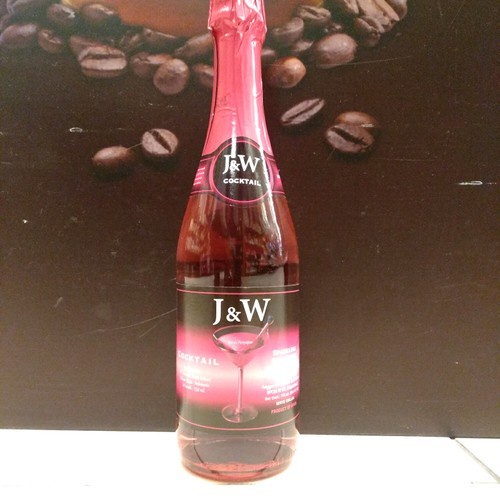 

J&W sparkling pink 750ml