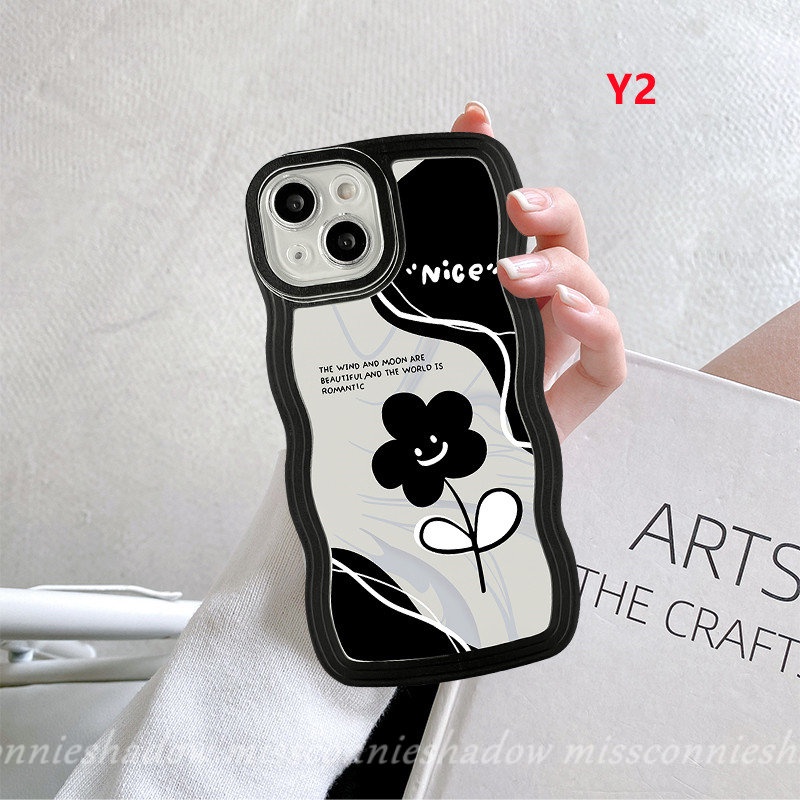 Casing OPPO A17K A15 A17 A16 A55 A54 A76 A96 A95 A5 A9 A16s A74 A52 A5s A7 A12 A57 A77 A16K A3s A77s A1k A53 Reno 8Z 7 8 7Z 6 Black Retro Flower Butterfly Wavy Edge Soft Back Sarung