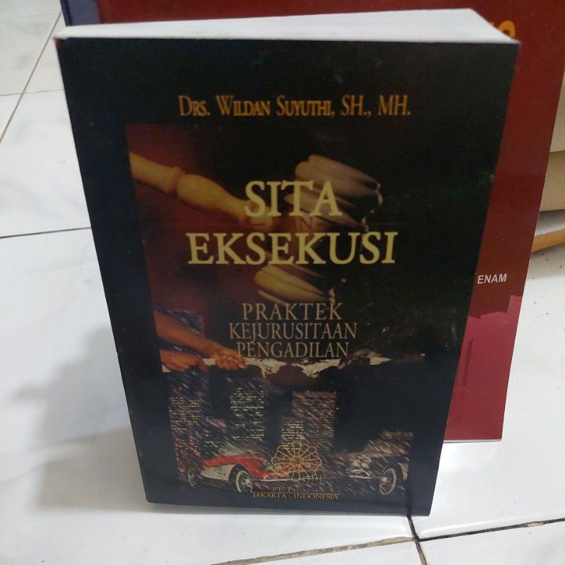 

sita eksekusi drs. wildan suyuthi