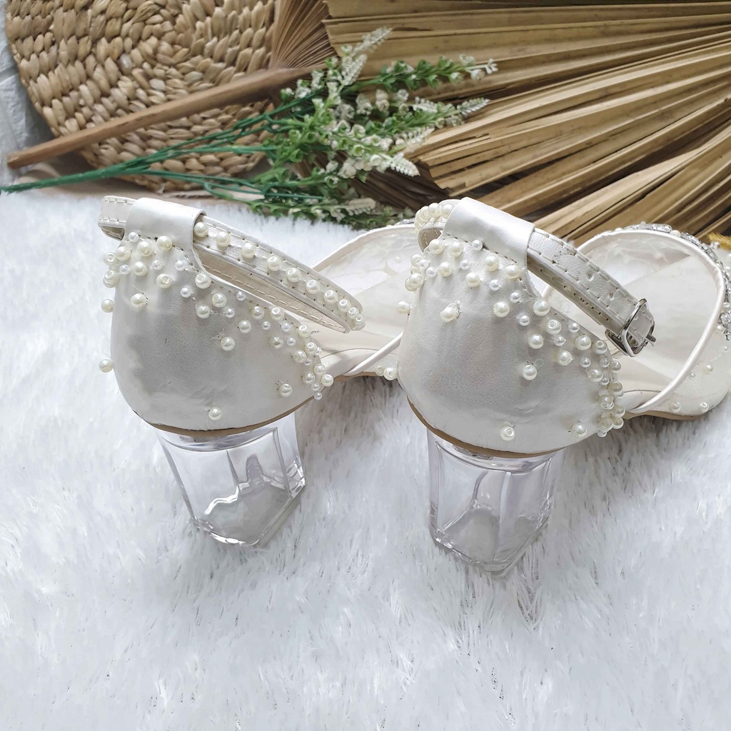 Sepatu wedding pesta cantik Manda broken white 7cm kaca