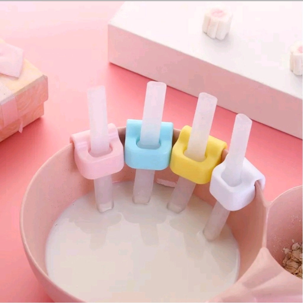 SEDOTAN STRAW CLIP / CLIP AND SILICON STRAW  / SEDOTAN ANAK / SEDOTAN SILIKON MINUM ANAK BAYI / KLIP SEDOTAN MANGKOK GELAS ANAK (IP)