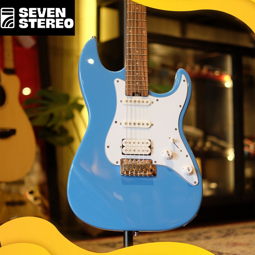 HEX E100 G/LB Stratocaster Guitar Pau Ferro FB Gloss Lake Blue