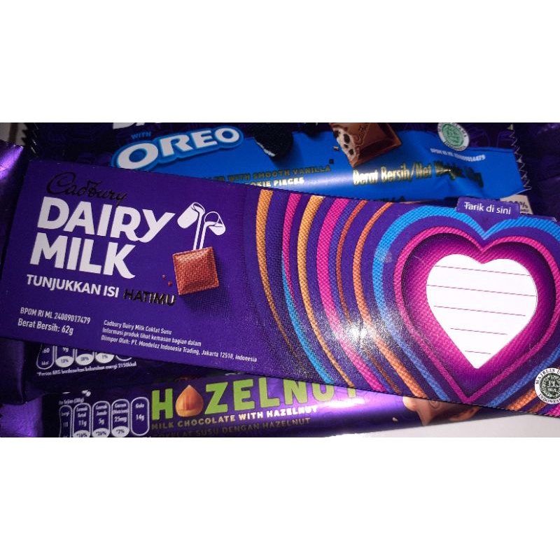 

Cadbury Valentine Pop Heart 150gr, Dairy Milk ,CashewNut,Hazelnut 62gr