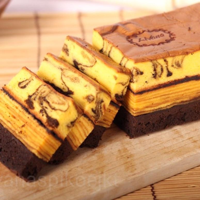 

✩ Livana Spikoe Lapis Legit Seriboe Lapis Surabaya ○