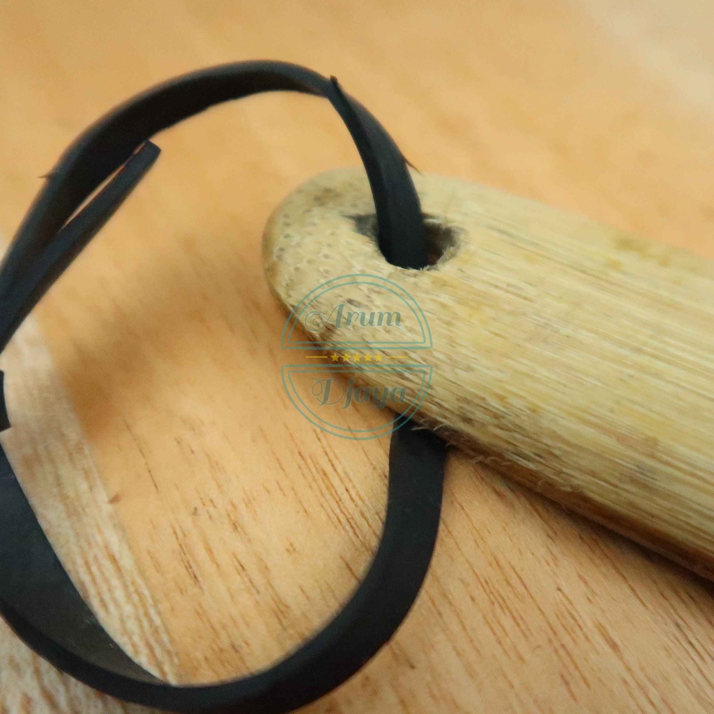 Sendok Sepatu Shoe Horn Alat Bantu Pakai Sepatu Selop Sepatu Shoes Spoon Shoehorn Kayu 16cm