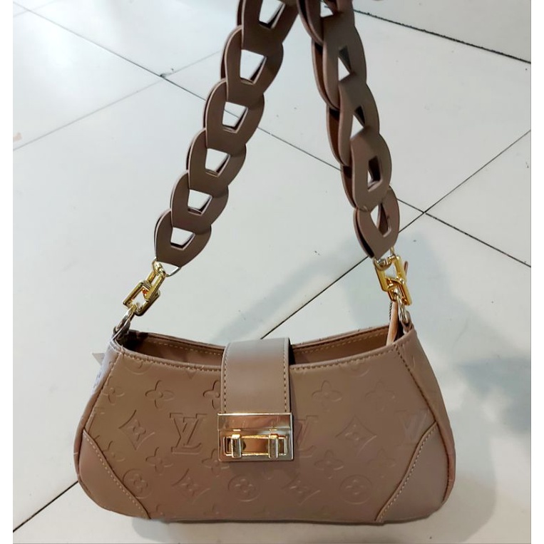 GHIANO SLINGBAG/SELEMPANG WANITA GHIANO