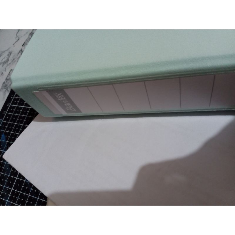 

PRELOVED — BINDER BAMBI A4 + SLEEVE 9P (6 LEMBAR), 1P (1 LEMBAR) + 4P (1 LEMBAR)