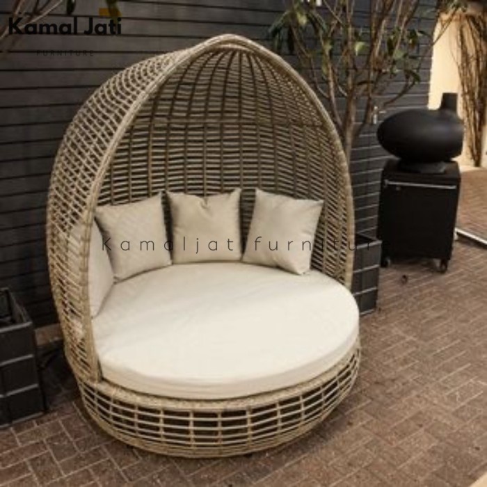 Daybed rotan outdoor rotan sintetis, kursi sofa daybed