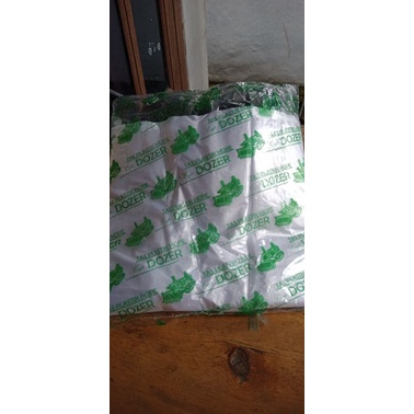 Kantong Plastik Kresek Dozer Hijau Tanggung Ukuran 24