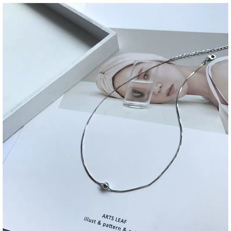 Kalung Rantai Dengan Liontin Kecil Untuk Wanita | Kalung Rantai Klavikula Aksen Manik-Manik | Liontin Manik-Manik Bulat Mini | Kalung Choker Wanita Anti Air Untuk Hadiah Ulang Tahun