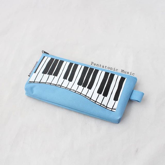 

Terlaris ✨ -Blue Piano Pencil Case | Kotak Pensil Tempat Alat Tulis motif Piano Keyboard | Kado Hadiah Unik- 2.2.23