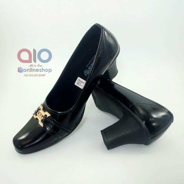 Aline Sepatu Pantofel Wanita Hak 7 Cm Glossy High Heels Hitam Kilap Glosy AW20