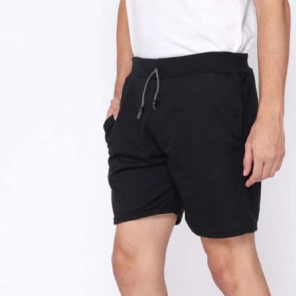 CELANA PENDEK HITAM / CELANA PENDEK PRIA HITAM / CELANA PENDEK CASUAL / CELANA PENDEK PRIA