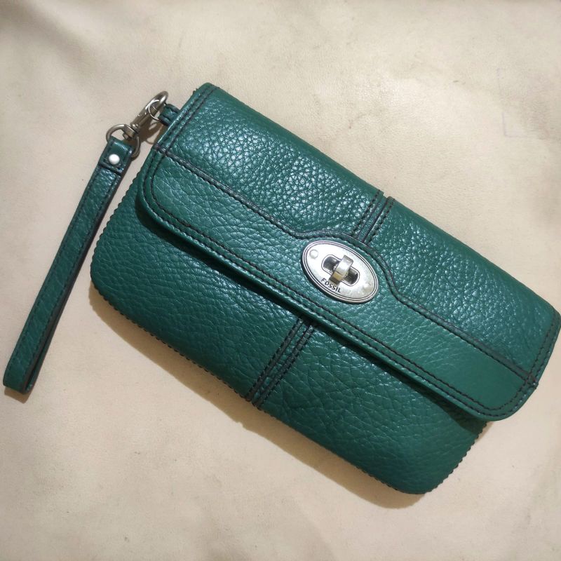 Dompet Fossil Foldover Maddox Marlow Wristlet Clutch