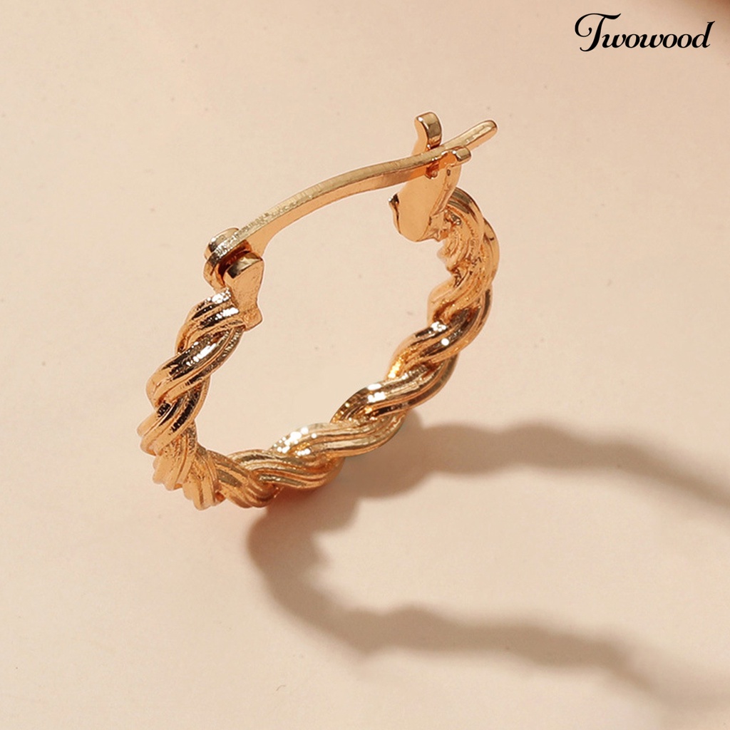 Twowood 1pasang Ear Buckle Design Piercing Hoop Earrings Wanita Retro Braided Twist Round Earrings Aksesoris Perhiasan