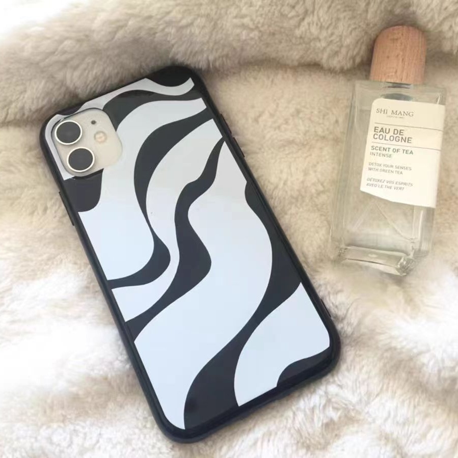 IPHONE Ins Motif Zebra Pattern Cocok Untuk Iphone14 14pro 14plus 13 13mini 13pro 13prm iPhone12 7Plus 8Plus Xr XS 13 12mini Pro Max Empat Sudut Casing Ponsel Tahan Guncangan