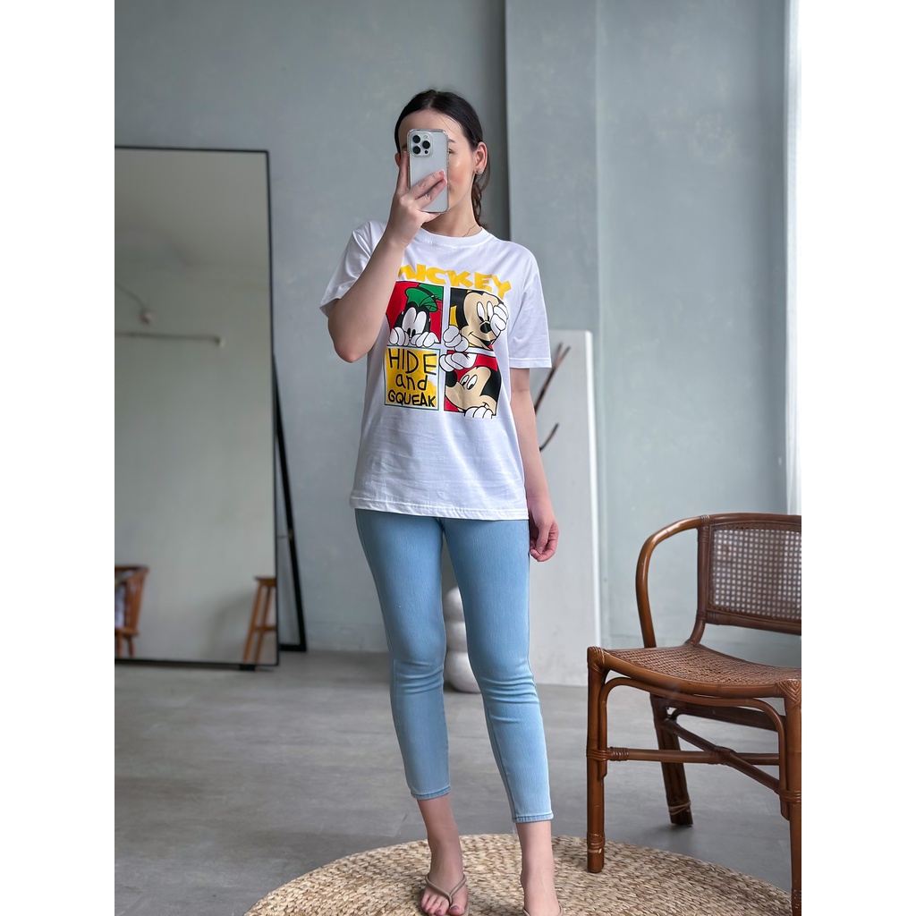 Kaos Wanita Lengan Pendek Body Fit Bahan Katun