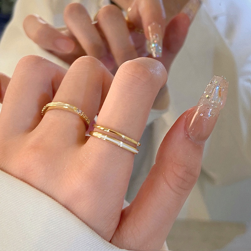 2pcs Set Cincin Emas Elegan Untuk Wanita Vintage Finger Ring Perhiasan Aksesoris