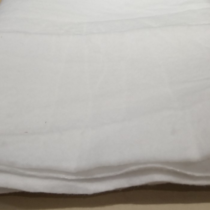 Polyester Batting with glue 1 side (Dakron Press)