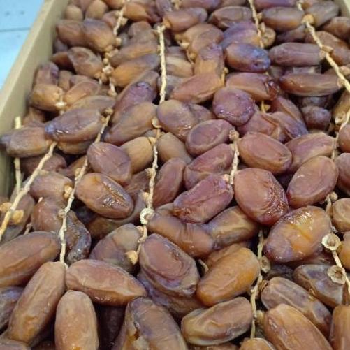 

✰ kurma palm fruit 5kg kurma tangkai exp 2024 ♤