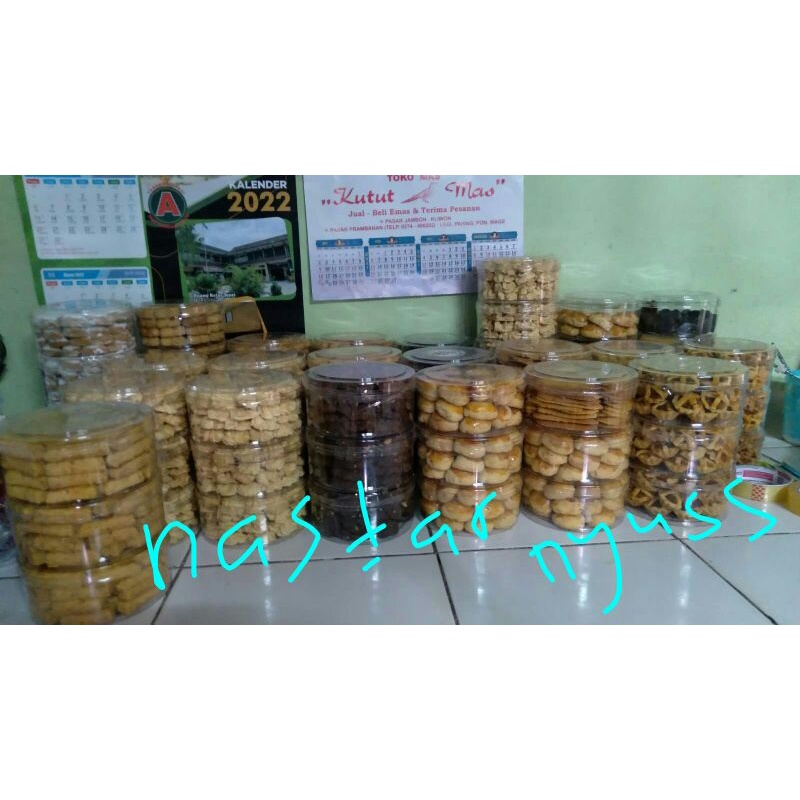 

kue kering gurih manis monggo diorder ngeh bos.,