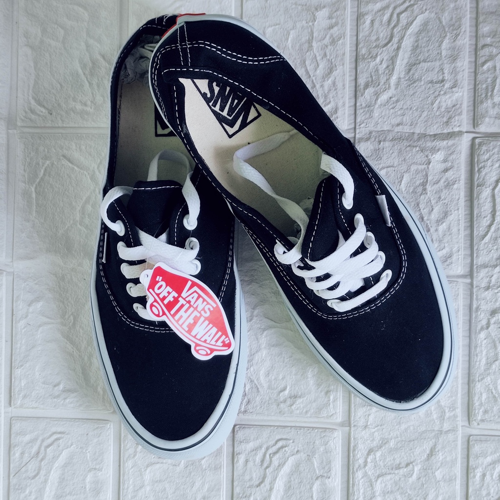 Sepatu Import Autentic Premium classic Basic Black White Pria Wanita Keren Berkwalitas Casual HitamSneakers