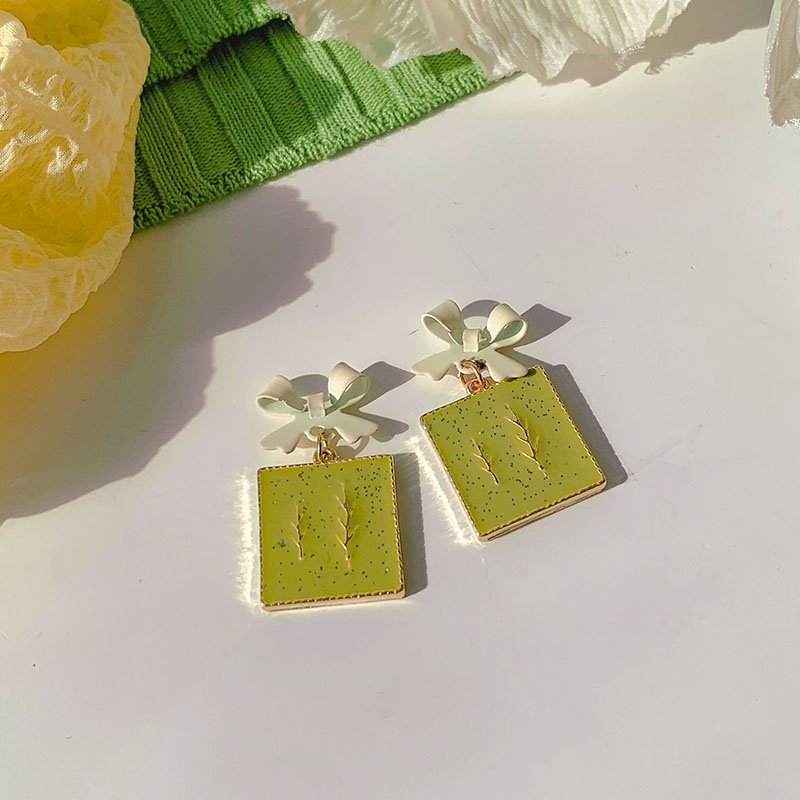 Anting Pejantan Persegi Hijau Gaya Korea Indah Mawar Anting Pejantan2023Aksesoris Fashion Wanita Baru