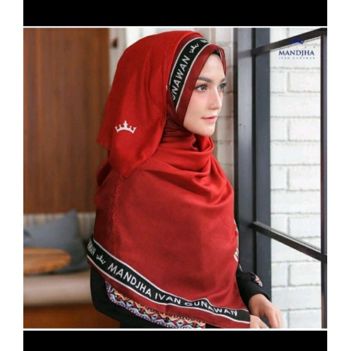 Hijab Mandjha Ivan Gunawan Monogram Red