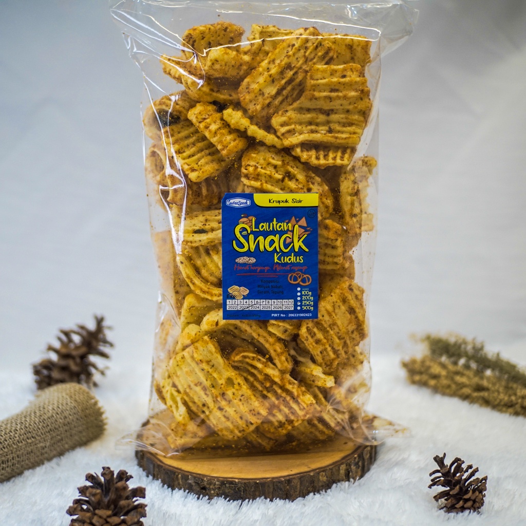 

Cemilan Sehat Diet Lautan Snack | Kerupuk Sisir Pedas Gurih Renyah 250 gram