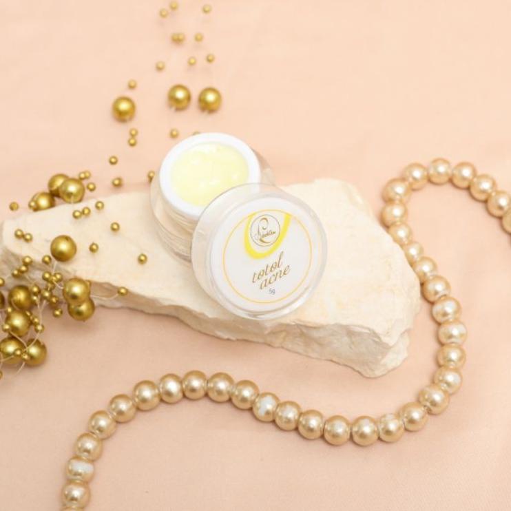 [BISA COD] Totol Acne Bbc Glow Original Cream Totol Jerawat Bbc Cream Totol Jerawat Bebwhite C Bebwh