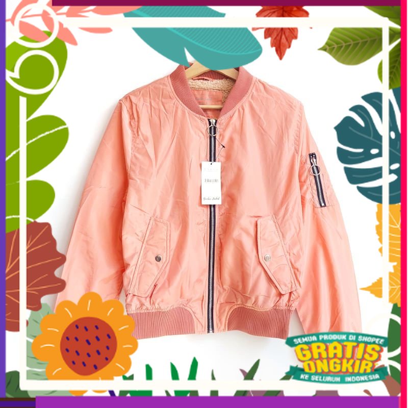 JAKET BOMBER WANITA LENGAN PANJANG WARNA PEACH (BERSHKA CROSSLABEL) / crop corp