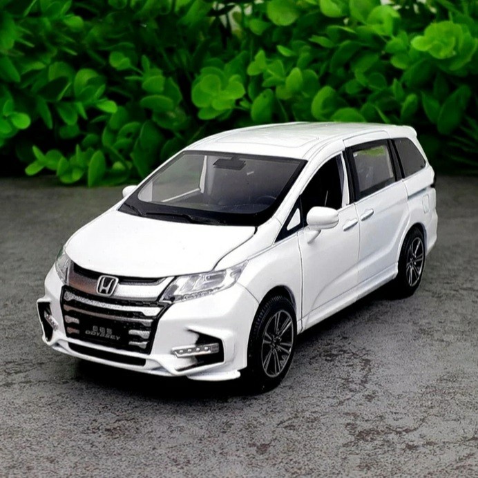 Diecast Diecast Mobil 1:32 Honda Odyssey Miniatur Mobil Mainan Pajangan