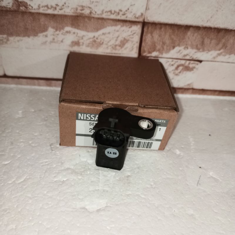 SENSOR CMP CAMSHAFT NISSAN TEANA J31